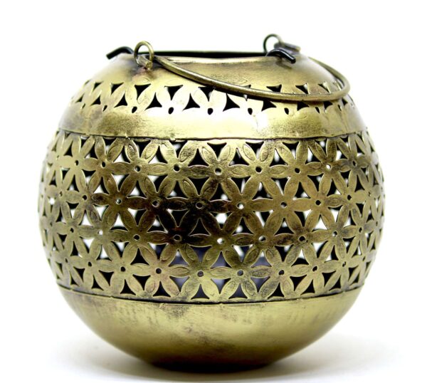 Handcrafted Brass Bowls with Floral Pattern – Decorative Showpiece