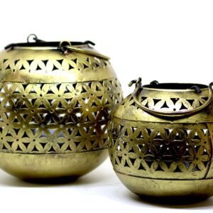 Handcrafted Brass Bowls with Floral Pattern – Decorative Showpiece