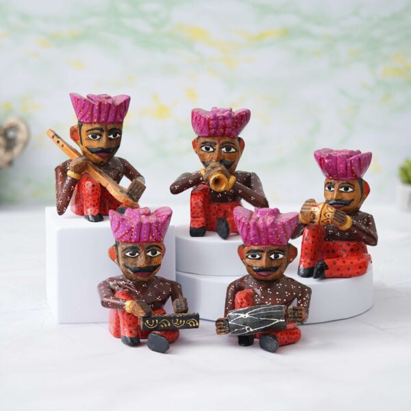 Rajasthani Musician Set: Authentic Handcrafted Ensemble for Cultural Delight Rajasthani Musician Set: Authentic Handcrafted Ensemble for Cultural Delight