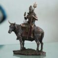 Brass Shiva on Nandi Idol – Meditative Mahadev Statue for Home & Temple